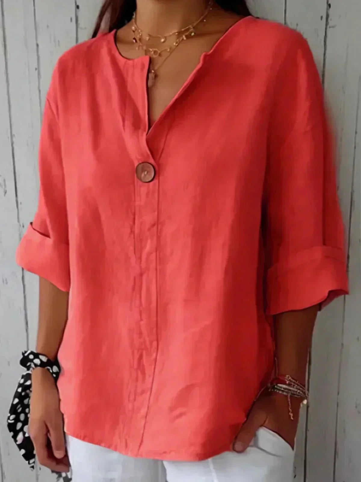 KAREN | RELAXED V-NECK TOP