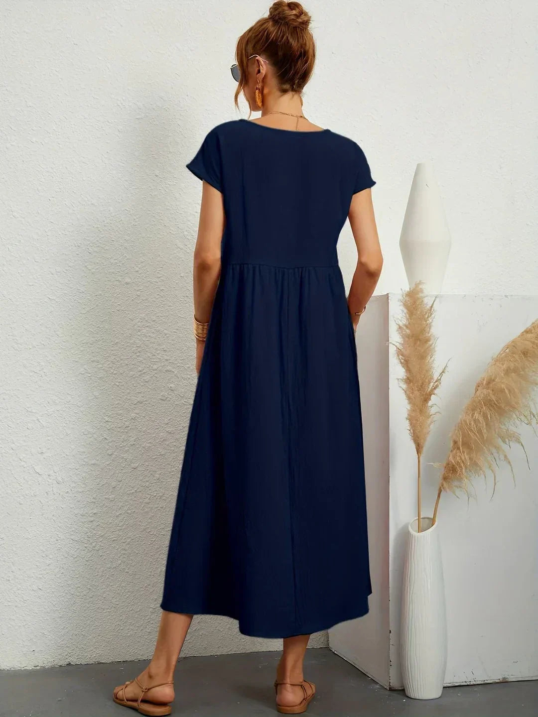 MARGOT | FLUID MIDI DRESS TIMELESS ELEGANCE