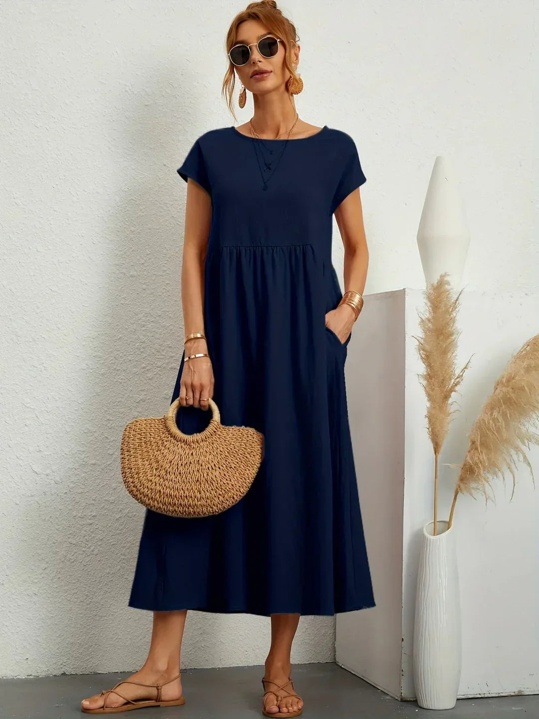 MARGOT | FLUID MIDI DRESS TIMELESS ELEGANCE