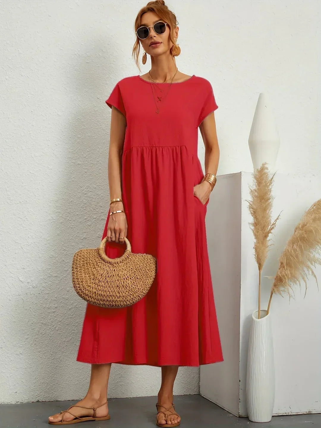 MARGOT | FLUID MIDI DRESS TIMELESS ELEGANCE