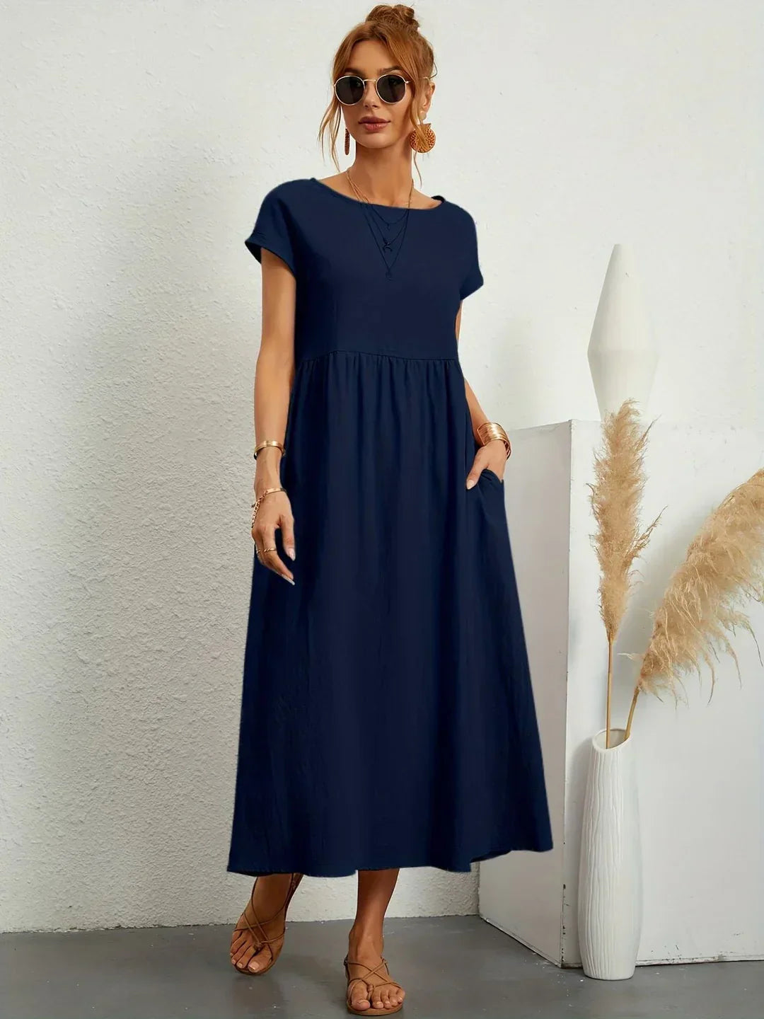 MARGOT | FLUID MIDI DRESS TIMELESS ELEGANCE