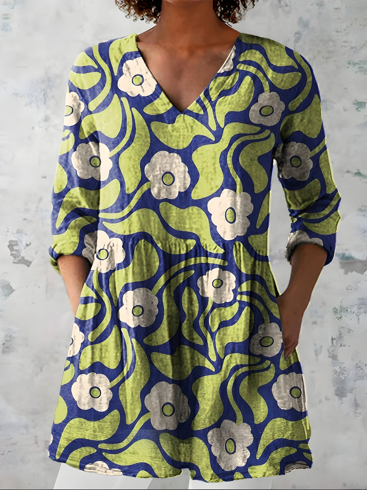 TAHLIA | LONG BLOUSE WITH V-NECK