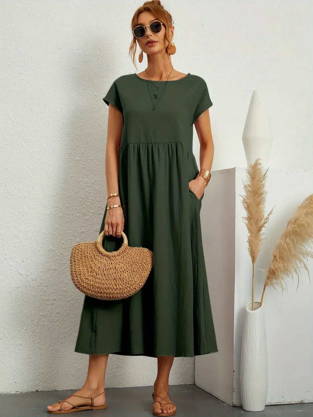 MARGOT | FLUID MIDI DRESS TIMELESS ELEGANCE