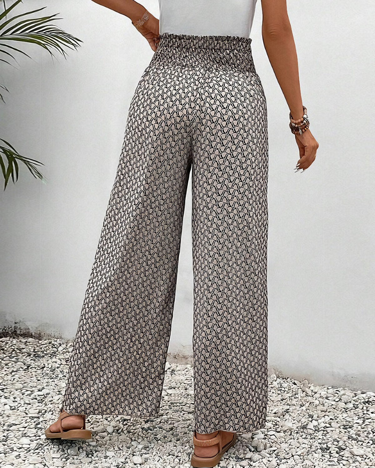 CHLOE | WIDE GEOMETRIC PRINT PANTS